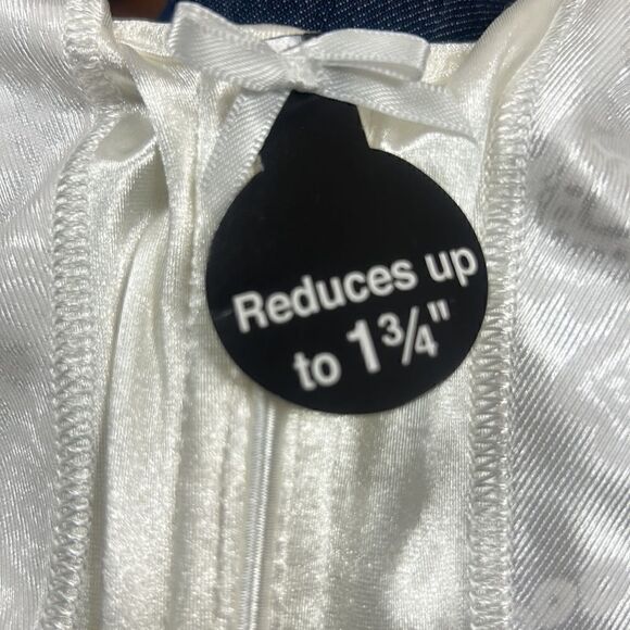 New BALI SATIN TRACINGS BRA 50DDD white bra - Picture 4 of 6